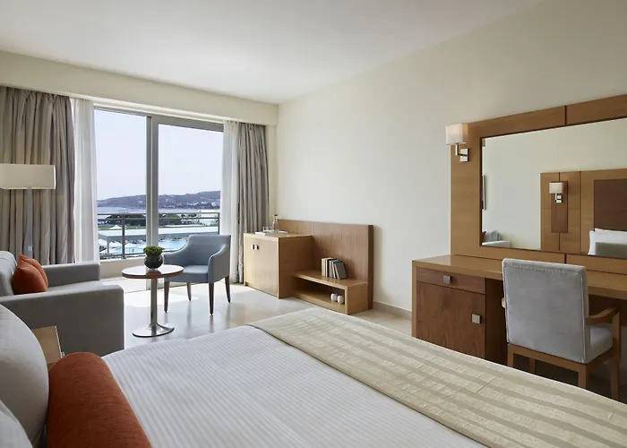 Apollo Blue Фалираки