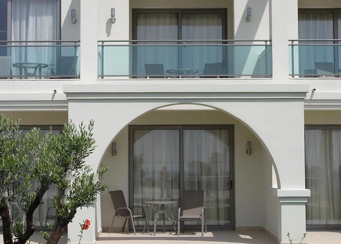 Hotel Apollo Blue 5*